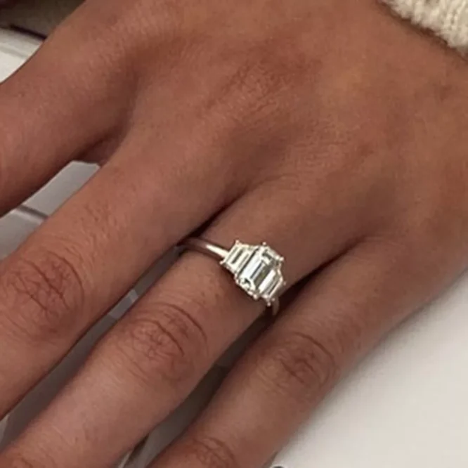 14K White Gold Engagement Ring 1.40 Carat Emerald Lab Created Diamond - Image 4